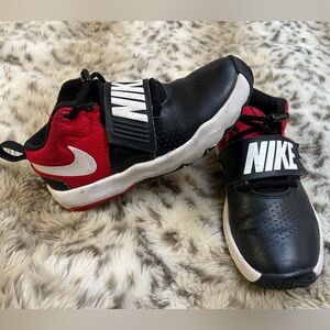 Nike Team Hustle Black and Red Sneakers Sz 13.5